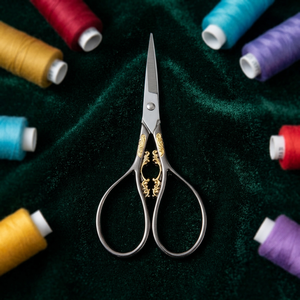 Ciseaux de coiffure professionnels de 4 pouces, style cygne, en acier inoxydable, pour droitiers, pointe affûtée, qualité supérieure, vente en gros - Product Image 3