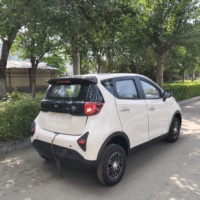 Véhicule à énergie nouvelle à quatre roues, personnalisable avec conduite à droite