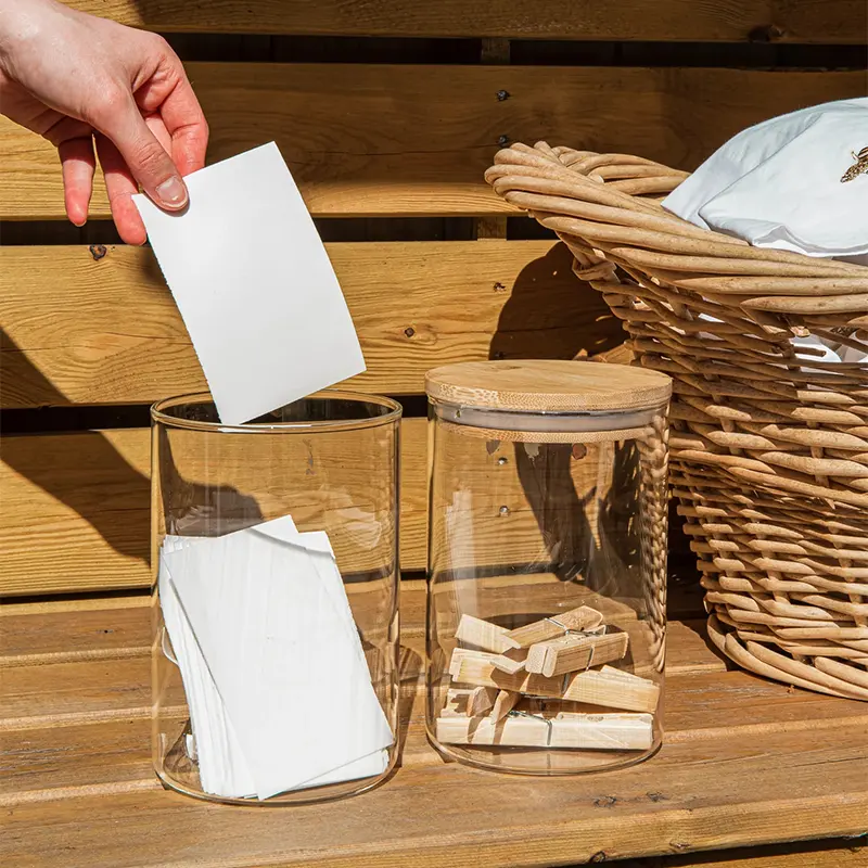 Feuilles de savon en papier concentré Détergent blanc Feuilles de linge Papier à laver en tissu Forte odeur Nettoyage Élimination de la saleté 30 pcs