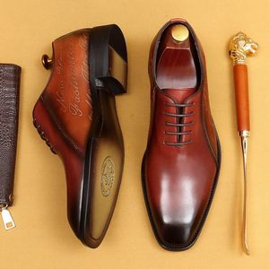 Chaussures Oxford pour hommes en cuir véritable faites à la main, style britannique, bicolores, légères, respirantes, à bout pointu, formelles, à lacets - Product Image 4