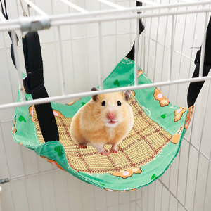 Pet Linen Hammock Green Bear One Size Fits All 29x29cm Durable <b>Small</b> Animal Bedding For Hamster Chinchilla Squirrel - Product Image 1