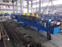 Machine de profilage à grande vitesse pour profilés en U et montants de ossature, ligne de production à froid