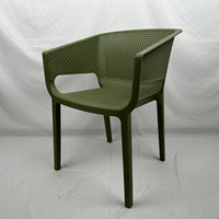Chaise en plastique empilable pour jardin extérieur, design moderne, résistante aux intempéries, en PP, vente chaude
