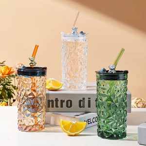 Vaso de Vidrio Bohemio de Alta Calidad, Diseño Clásico Tallado en Cristal para Té y Jugo, Tazas y Platillos Especiales para el Mercado Árabe - Product Image 1