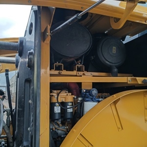 원래 페인트가 좋은 유압 시스템과 CAT 950H 및 950L 모델과 호환되는 사전 소유 CAT 950GC 로더 - Product Image 2