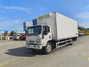 Camión Refrigerado Diésel Nuevo <span class=keywords><strong>ISUZU</strong></span> 4X2 Manual de 190 CV Euro 4 con Refrigerador Thermo King a Bajo Precio - Product Image 4