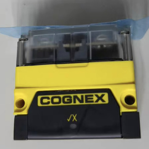 Lecteurs de codes-barres à montage fixe Cognex neufs et originaux DM70L-0110, capteurs haute performance - Product Image 2