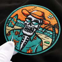 Fabrication de patchs en gros, patchs brodés personnalisés pour l'extérieur, à repasser, appliques pour vêtements, patch brodé d'aventure pour vêtements
