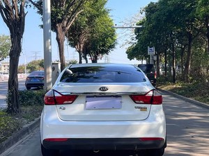 <span class=keywords><strong>Kia</strong></span> K3 2018, 1.6L, Sedán Automático de <span class=keywords><strong>Segunda</strong></span> <span class=keywords><strong>Mano</strong></span>, 4 Puertas, Gasolina, 5 Asientos, Neumáticos R16, Tapicería de Tela, Caja de Cambios Automática, Volante a la Izquierda - Product Image 5