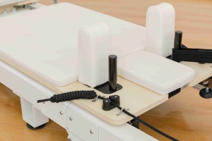 Tùy chỉnh gấp Pilates gỗ có thể gập lại Cải Cách Pilates dễ dàng để di chuyển cho nhà máy tập thể dục - Product Image 4