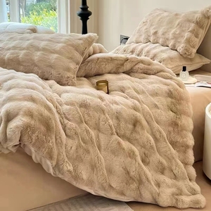 Vente chaude luxueuse <span class=keywords><strong>et</strong></span> confortable fausse fourrure <span class=keywords><strong>de</strong></span> lapin bulle <span class=keywords><strong>housse</strong></span> <span class=keywords><strong>de</strong></span> <span class=keywords><strong>couette</strong></span> ensemble pour chambre - Product Image 3