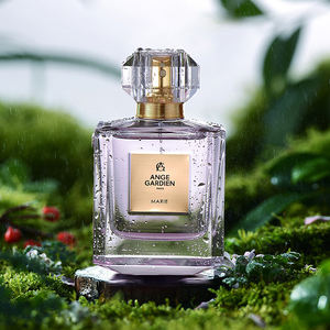 Etiquetas Autoadhesivas de Vinilo Resistentes al Agua con Estampado Dorado <span class=keywords><strong>GH</strong></span>-Printing, Fabricante de Etiquetas, Impresión Personalizada de Logotipos - Product Image 4