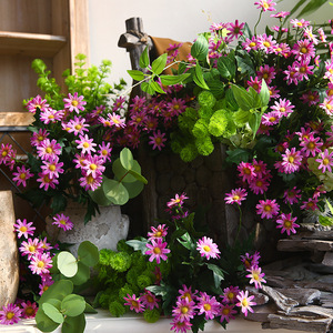 ดอกเดซี่ประดิษฐ์ ยี่ห้อ Yihua Floral Art ช่อดอกไม้ผ้าไหมขนาดเล็ก สไตล์เรียบง่าย ตกแต่งบ้าน อุปกรณ์ประกอบฉากถ่ายภาพ สีขาว ชมพู ฟ้า เหลือง - Product Image 3