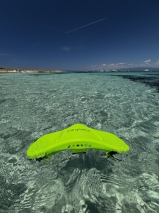 Scooter Acuático Eléctrico de Doble Velocidad de 600w, Listo para Enviar, Alcance de 40m de Profundidad y 1.8M/S, Scooter de Buceo Submarino - Product Image 1