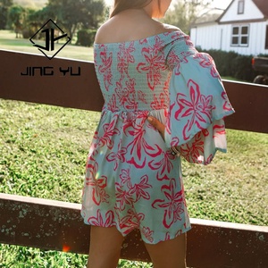 Nouvelle jupe florale plissée de style hawaïen 2025, jupe courte pour enfants en rayonne pré-lavée personnalisée - Product Image 4