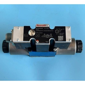 Válvula Direccional Proporcional Rexroth 4WRAE6W15-2X/G24N9K31/F1V, Configuración Predeterminada Manual - Product Image 3