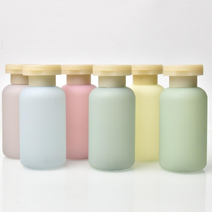 Botella de Tónico Cosmético PET Transparente Personalizada de Lujo con Tapa de Cúpula, Diseño Esmerilado Suave al Tacto, Envase Vacío para Lociones para el Cuidado de la Piel - Product Image 6