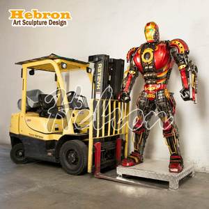 Statue de Iron Man en résine de grande taille, vente en gros d'usine, pour décoration de magasin, parc à thème, <span class=keywords><strong>cinéma</strong></span> 4S, avec éclairage LED, sculpture en métal recyclé - Product Image 3