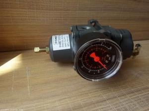 Reguladores de presión <span class=keywords><strong>diferencial</strong></span> NPT 67CFR originales de acero inoxidable de 1/4 pulgadas, punto de ajuste de 70 PSI para presión efectiva de oxígeno - Product Image 2