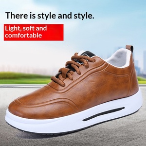 Zapatos de Hombre con Suela Gruesa para Primavera/Otoño 2026, Zapatillas Deportivas Versátiles de Color Sólido, Calzado Deportivo Casual con Suela Suave para Uso Diario - Product Image 5