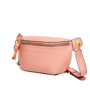 Nouvel Arrivage <span class=keywords><strong>Sac</strong></span> <span class=keywords><strong>Banane</strong></span> en <span class=keywords><strong>Cuir</strong></span> pour <span class=keywords><strong>Femme</strong></span>, <span class=keywords><strong>Sac</strong></span> de Poitrine Tendance avec Chaînes - Product Image 6