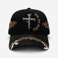 Topi Baseball Custom 5 Panel Grosir Aplikasi Salib Emas Gothic Bordir Duri Lapisan Satin Premium Snapback yang Dapat Disesuaikan