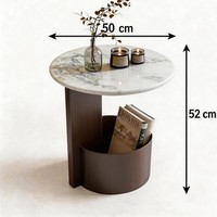 Table d'appoint moderne italienne en acier inoxydable pour chambres d'hôtel, salons et intérieurs design