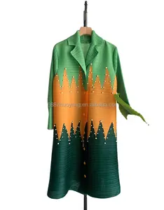 Gaun wanita berlipat 2023 baru Issey Miyake kemeja leher bulat gradien motif Gaun Atasan ukuran Plus elegan