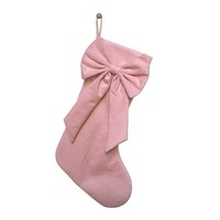 Chaussettes de Noël en velours, très mignonnes et ludiques, durables et écologiques, pour la décoration de la cheminée intérieure lors de fêtes à la maison