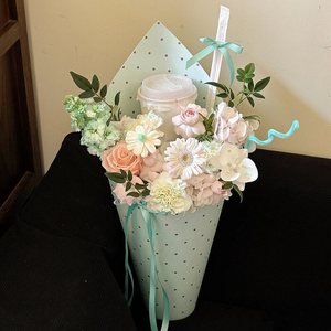 Bouquet di Fiori Artificiali al Latte e Tè in Secchiello di Gelato - <span class=keywords><strong>Regalo</strong></span> Perfetto <span class=keywords><strong>per</strong></span> la Festa degli Amici e <span class=keywords><strong>San</strong></span> <span class=keywords><strong>Valentino</strong></span> - Product Image 2