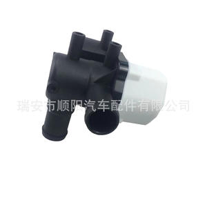 Bomba de Diagnóstico de Fugas de Combustible Volvo AJ5118581A, Herramienta de Diagnóstico para Automóviles Negros - Product Image 3