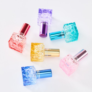 Flacon de parfum en forme de cube d'eau coloré de 10 ml, flacon de parfum en spirale, flacon d'échantillon de parfum - Product Image 3