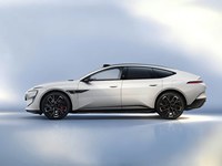 AVATR 12 Revised Master Tri Motor EV Pure Electric Sedan 5 Seater Midsize Luxury High Performance Gran Coupe Car in Stock
