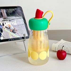 Bouteille d'eau en verre en forme de pomme avec infuseur à thé, joli gobelet filtrant aux fruits avec poignée pour usage quotidien, pour la vente au détail et en gros - Product Image 4