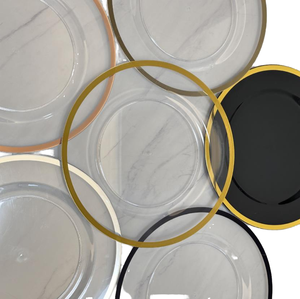 Assiettes Rondes en Plastique Transparent de Luxe en Gros, Bord Doré, Décoratives pour Mariage, Motif Uni, Assiette en Acrylique de 13 Pouces - Product Image 1