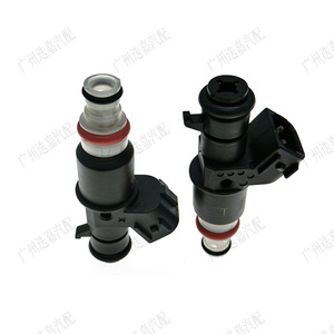 Inyector de Combustible para Honda Accord 2.4L Gasolina 8 Orificios RD7RD6CM4CM5RB1RE4 AT Transmisión Automática - Product Image 4
