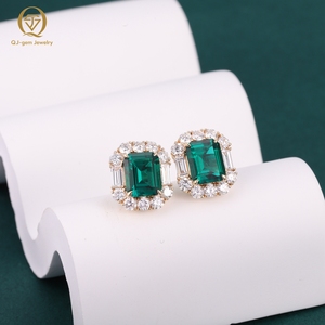 Pendientes de Oro Sólido con Esmeralda de Zambia y Halo de Diamantes Cultivados en Laboratorio para Mujer, Regalo para Fiesta o Boda, de Fabricante de Joyería - Product Image 1