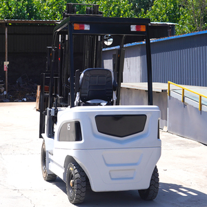 Электрический многоцелевой вилочный погрузчик CE EPA EURO 5, бесплатная доставка, для фабрик и ферм, 3 тонны, 2.5 тонны, 4x4, по заводской цене, мини-погрузчик для продажи - Product Image 1