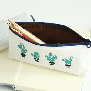 Estuche de Lápices de Tela Kawaii Personalizado al por Mayor KOUZIO BH11, Logotipo Personalizado, Tamaño y Color Personalizables, Hermosos Colores, Portátil para la Escuela - Product Image 4