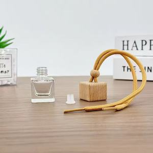 8ml Square <strong>Car</strong> <strong>Diffuser</strong> Bottle Empty <strong>Refillable</strong> Glass Hanging <strong>Car</strong> Perfume Bottle <strong>Car</strong> air Freshener Pendant Bottle - Product Image 2