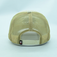 Casquette Gorras 5 panneaux personnalisée unisexe Logo en broderie feuilletée 3d Casquette de camionneur en laine floue Casquette avec corde