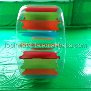 Divertidos juguetes de <span class=keywords><strong>rueda</strong></span> de rodillo inflable agua flotante y <span class=keywords><strong>rueda</strong></span> de césped de patio trasero alrededor del jardín jugando para niños y adultos - Product Image 3