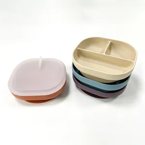 Ensemble d'alimentation pour bébés en silicone avec couvercle en requin, plaque écologique facile à nettoyer, 12 pièces - Product Image 1