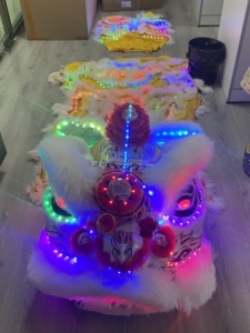 Fábrica China Tamaño normal Rendimiento de China Traje de danza del león LED Cultura China Bailando León Danza del león <span class=keywords><strong>Dos</strong></span> <span class=keywords><strong>personas</strong></span> - Product Image 2