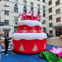 Gâteau gonflable géant à étages sur le thème de Noël pour la décoration des fêtes, gonflable publicitaire durable