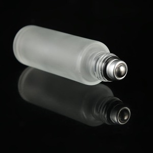 Botol gulung minyak esensial <span class=keywords><strong>5ml</strong></span> 10ml, botol rol tutup bambu parfum wangi buram bening dengan bola rol - Product Image 4