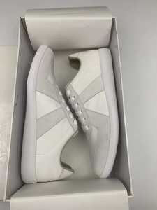 Chaussures de sport et décontractées de luxe 2026 pour hommes et femmes, en cuir véritable, à lacets, pour la marche, de marque de créateur - Product Image 6