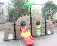 Aire de jeux extérieure pour enfants Panneaux muraux d'escalade pour enfants Mur sensoriel personnalisé Aire de jeux extérieure pour enfants d'âge préscolaire
