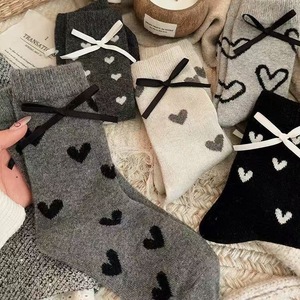 Women's Mid-Calf Heart Pattern Socks With Bow Knit Thick Warm Plush <b>Lounge</b> Socks For Autumn Winter Gray Black Color - Product Image 4