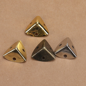 Esquina de Metal para Bolsos, Esquina para Maletas, Esquina para Cajas - Product Image 6